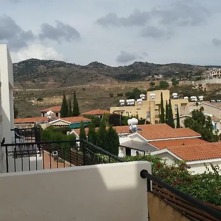 No3,23 Neilmmantos St Holiday home *