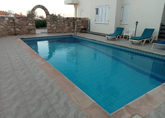 No3,23 Neilmmantos St * Peyia